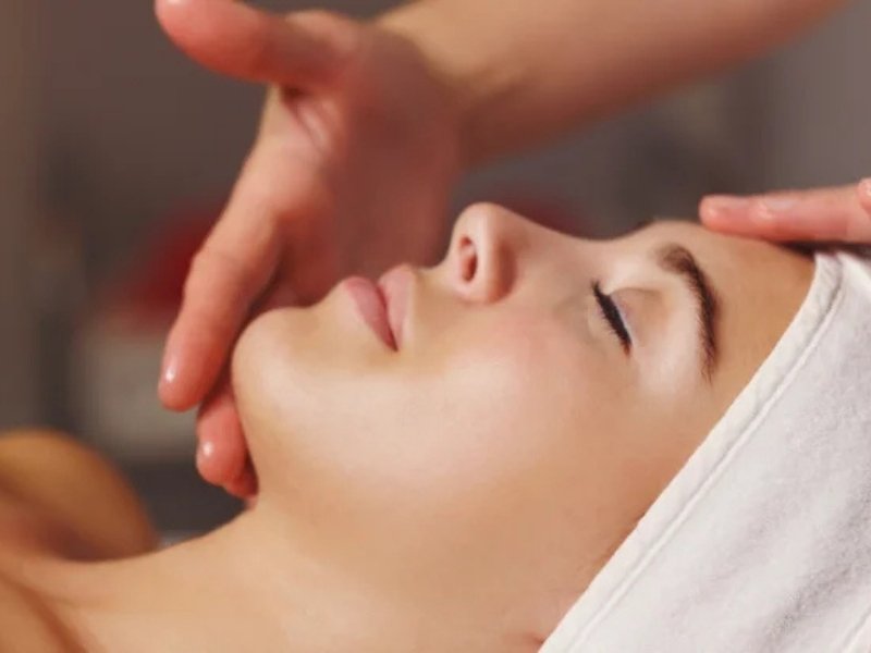 MNRF Treatment Dwarka: Best Skin Rejuvenation